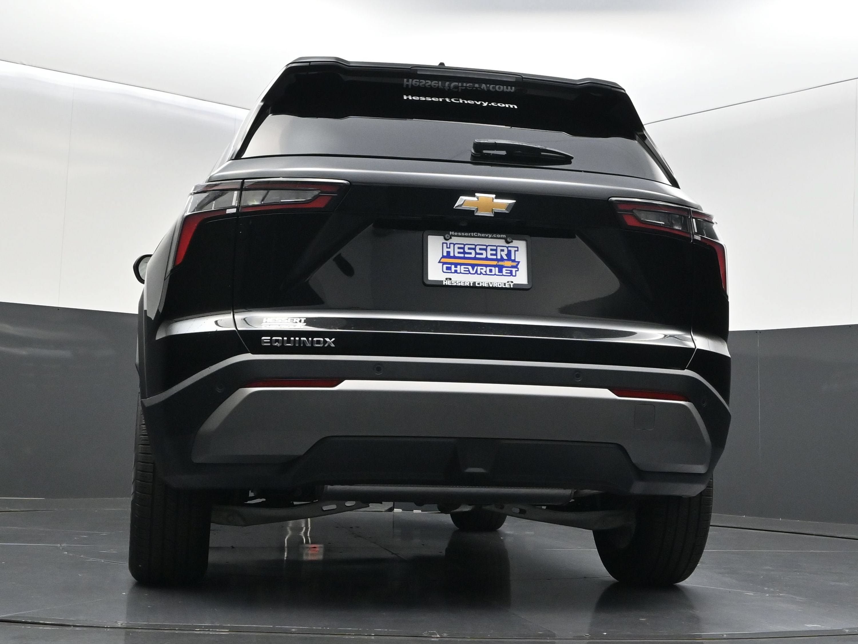 New 2027 Chevrolet Equinox LT w/ Convenience Package II FWD image 47