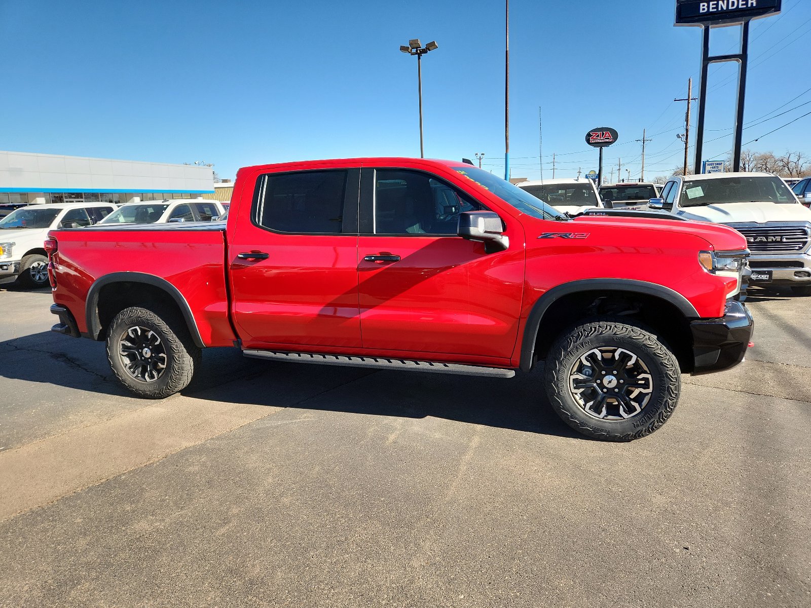 Used 2023 Chevrolet Silverado 1500 ZR2 w/ Technology Package image 5