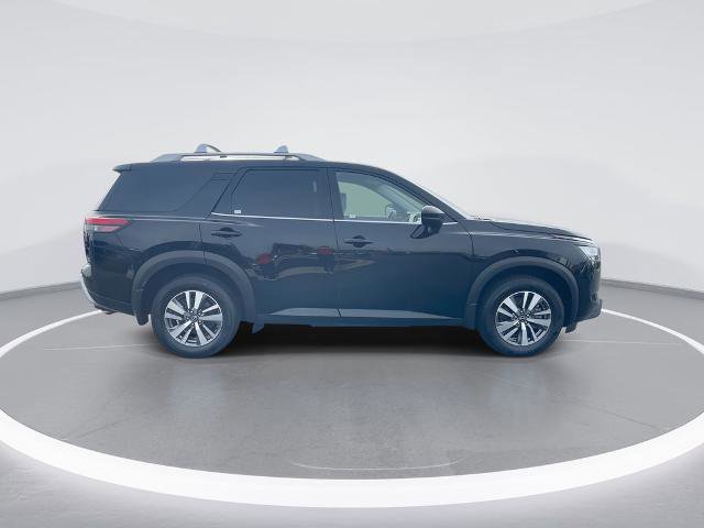 Certified 2023 Nissan Pathfinder SL AWD/4WD image 9