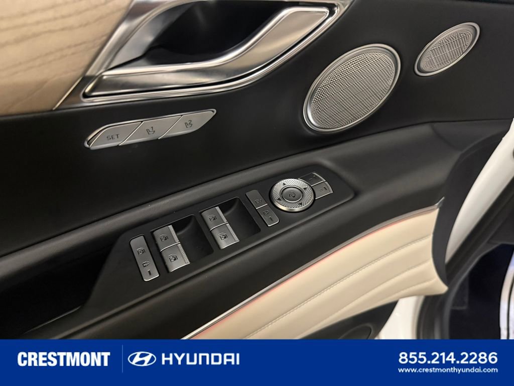 Used 2023 Genesis GV80 2.5T w/ Prestige Package image 25