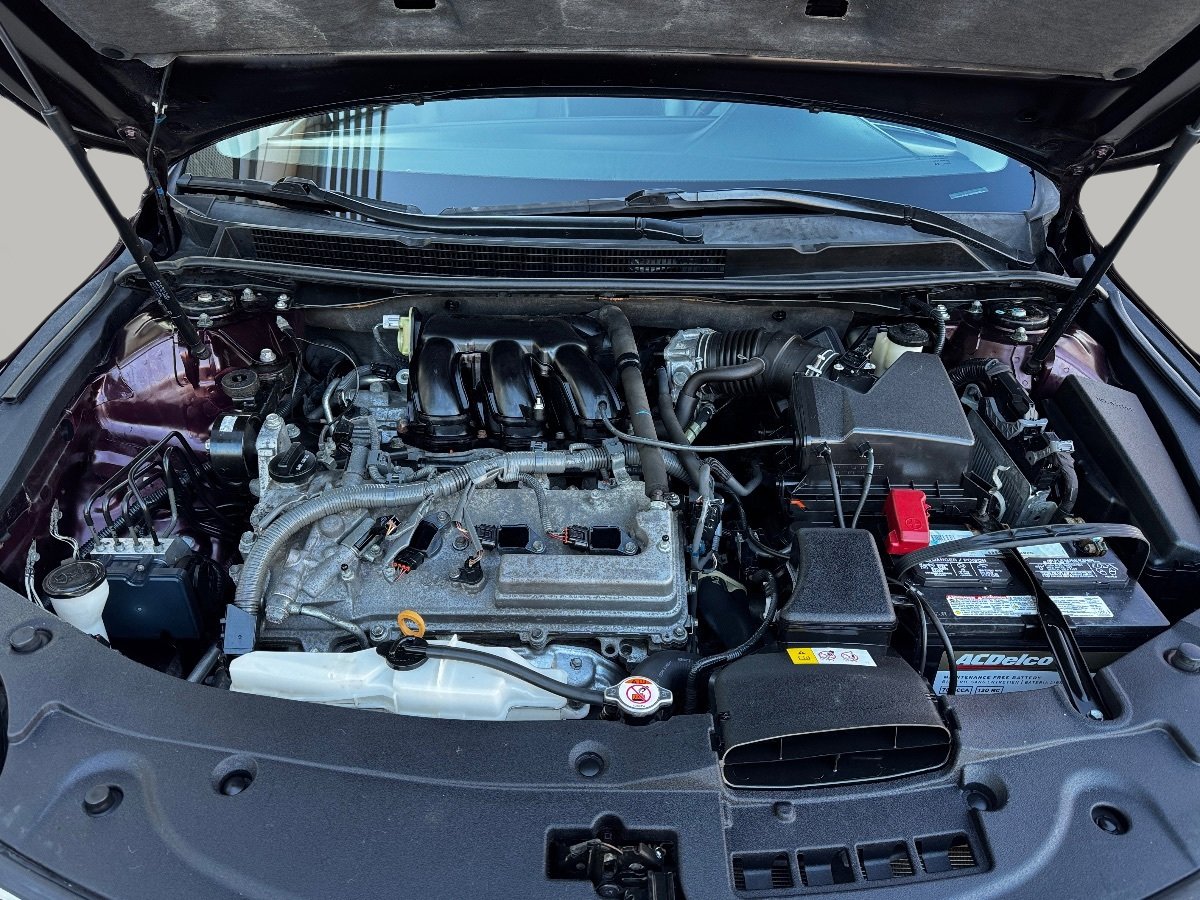 Used 2018 Toyota Avalon XLE image 13