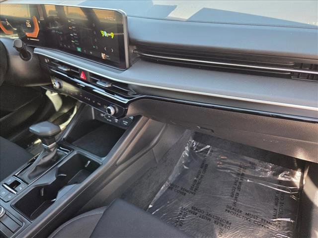 Used 2025 Kia K5 LXS image 20