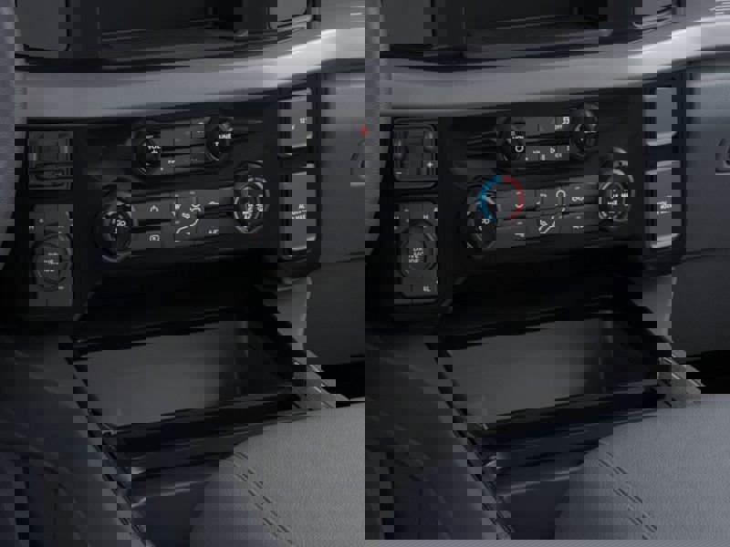 New 2025 Ford F250 XLT image 15