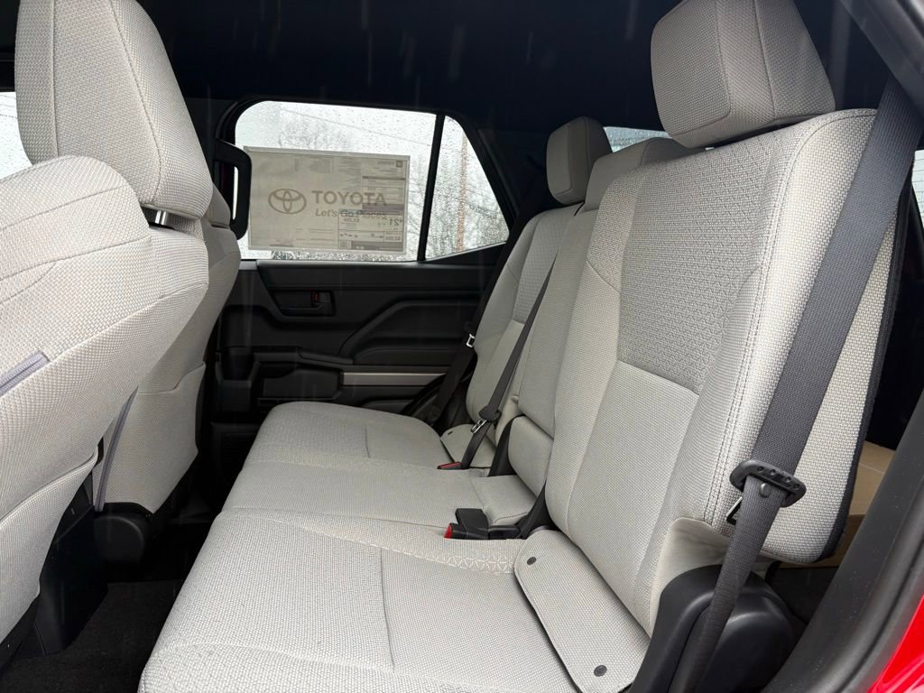 New 2026 Toyota 4Runner SR5 AWD/4WD image 13