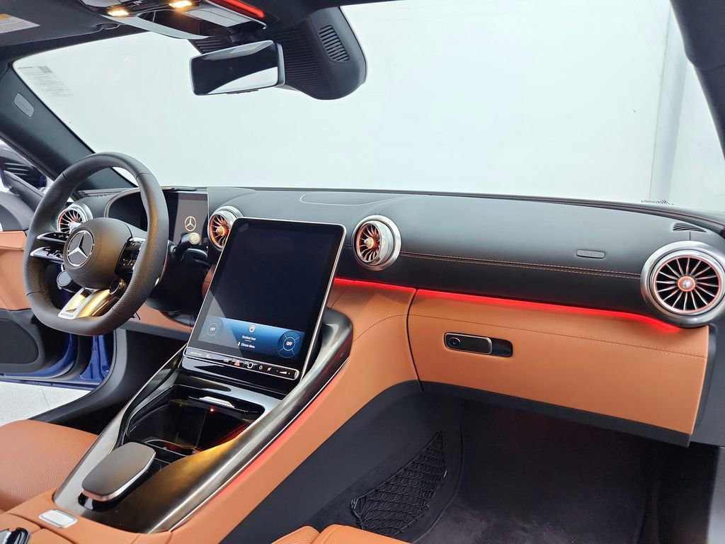 Used 2025 Mercedes-Benz AMG GT 43 image 26