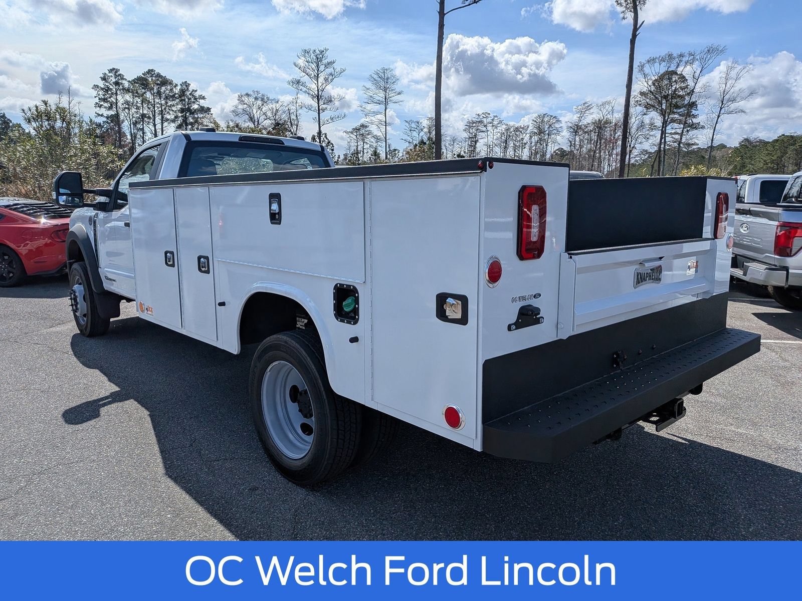 New 2026 Ford F550 4x4 Regular Cab Super Duty w/ XL Chrome Package image 4