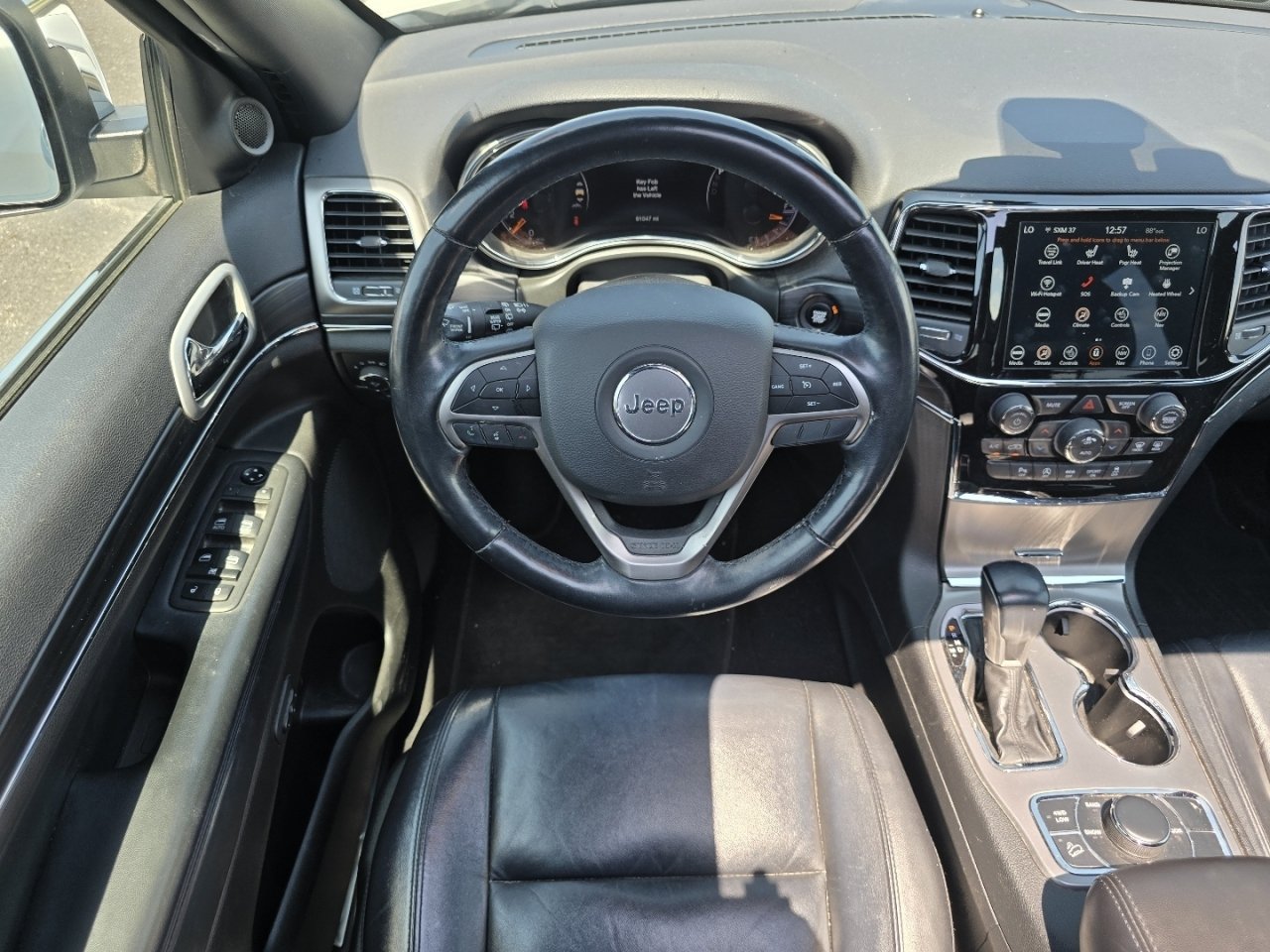 Used 2021 Jeep Grand Cherokee Limited AWD/4WD image 25