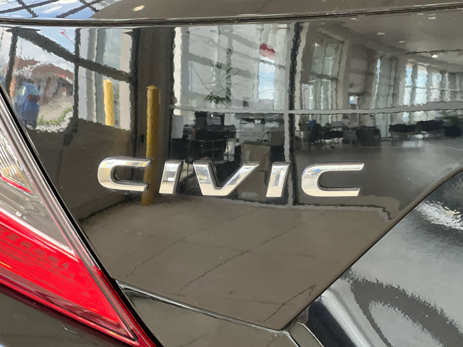 Used 2018 Honda Civic LX image 7