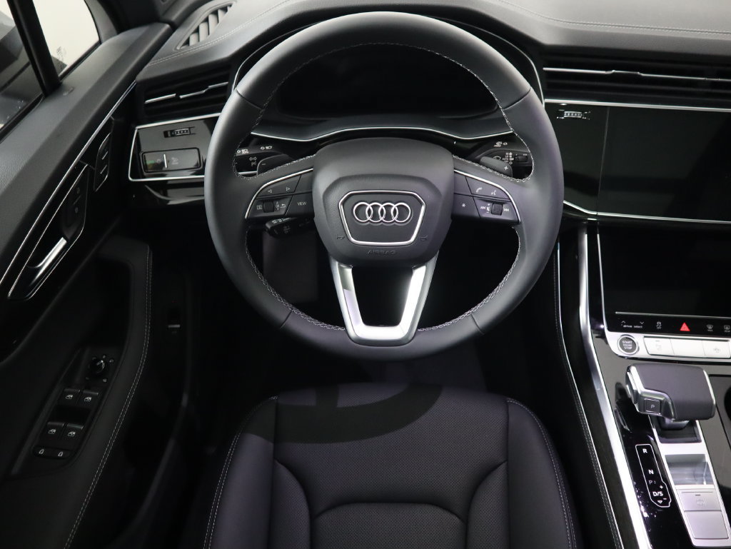 Used 2026 Audi Q7 3.0T Premium Plus w/ Premium Plus Package AWD/4WD image 12