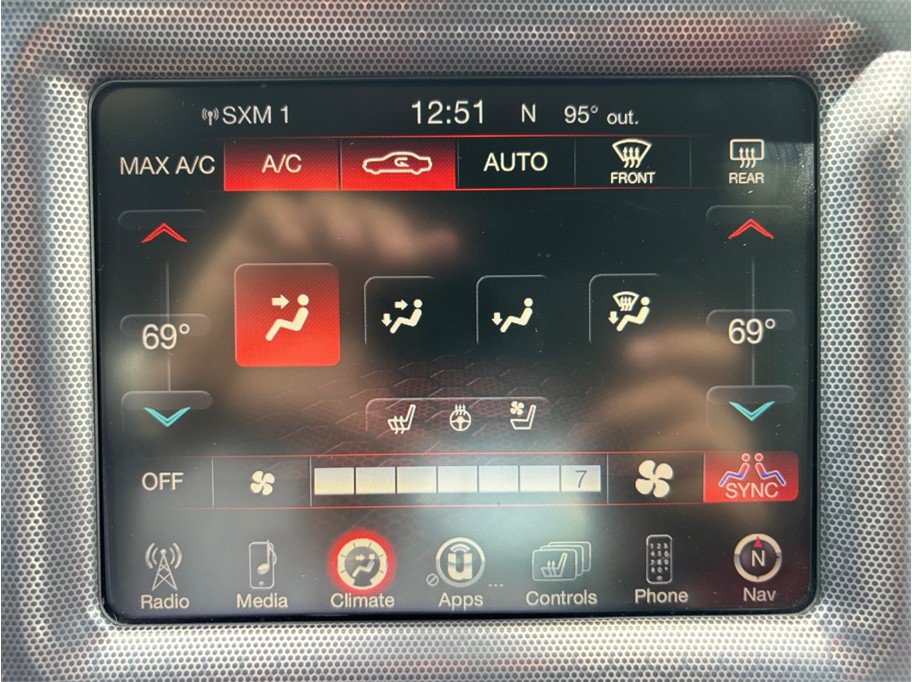 Used 2015 Dodge Challenger R/T Scat Pack w/ Leather Interior Group RWD image 36