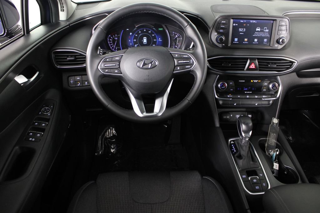 Used 2020 Hyundai Santa Fe SEL w/ Convenience Package image 4