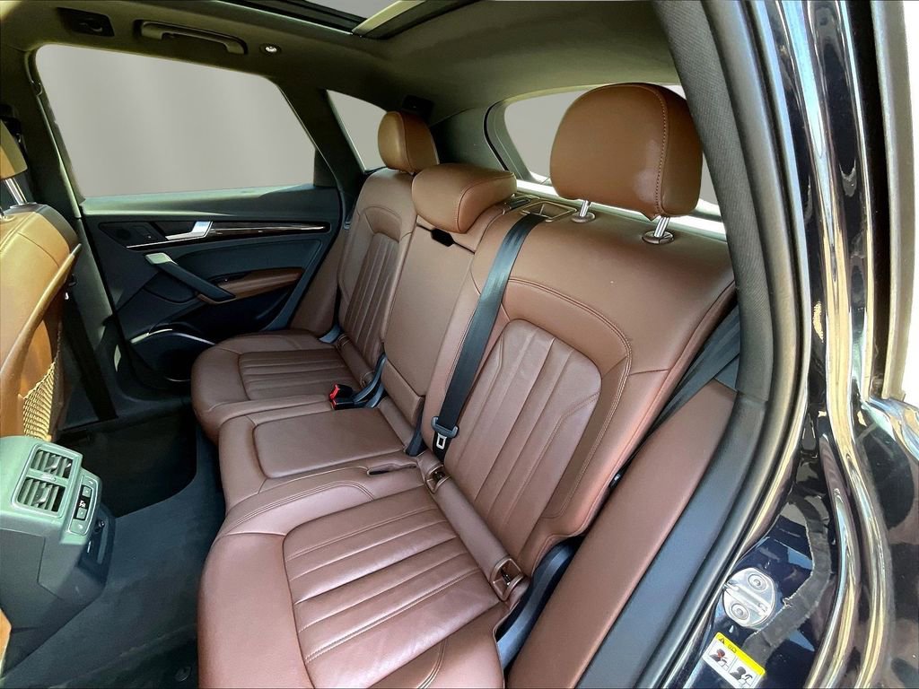 Used 2019 Audi Q5 2.0T Premium Plus w/ Premium Plus Package AWD/4WD image 22
