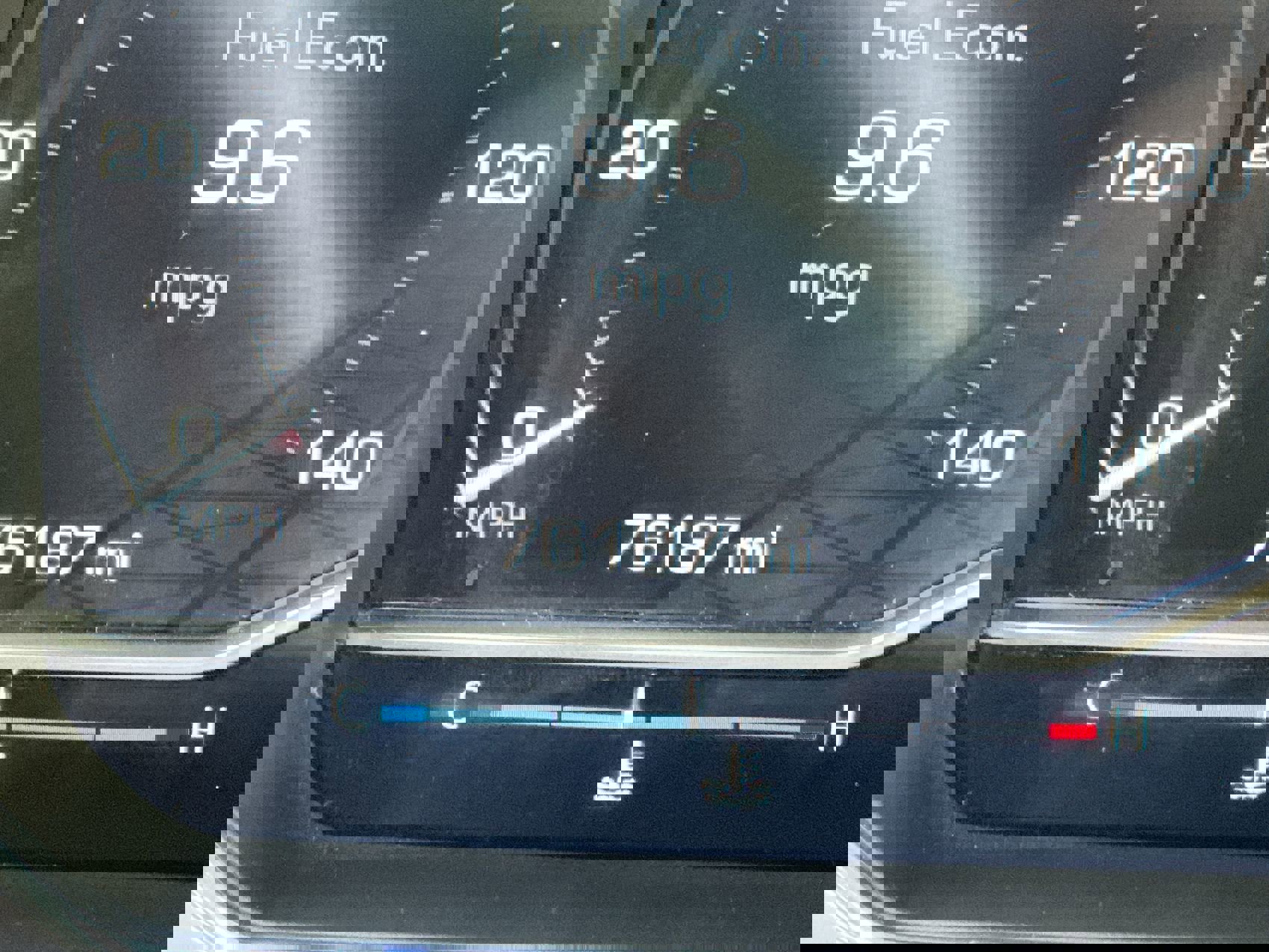 Used 2024 GMC Sierra 3500 Denali w/ Technology Package image 15