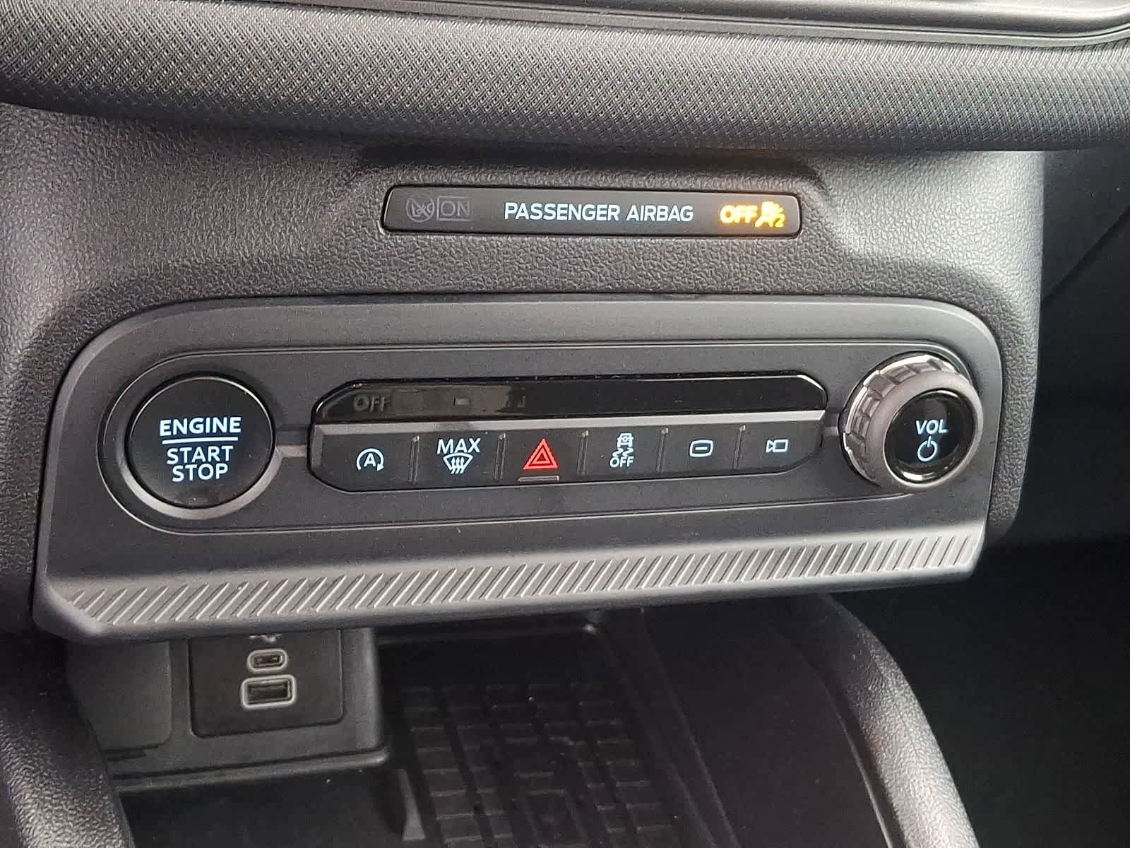Used 2025 Ford Bronco Sport Big Bend image 16