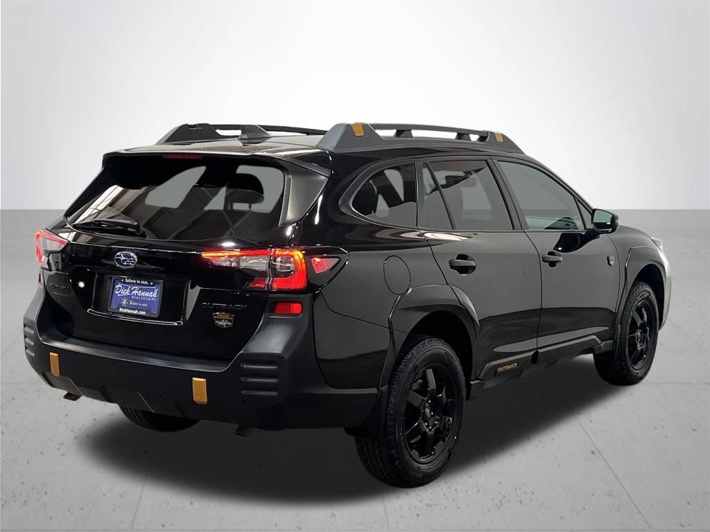 Used 2022 Subaru Outback Wilderness w/ Wilderness Package AWD/4WD image 10