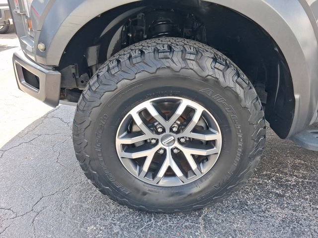 Used 2018 Ford F150 Raptor w/ Equipment Group 802A Luxury AWD/4WD image 5