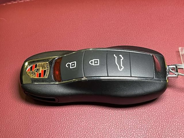 Certified 2026 Porsche Macan S AWD/4WD image 53