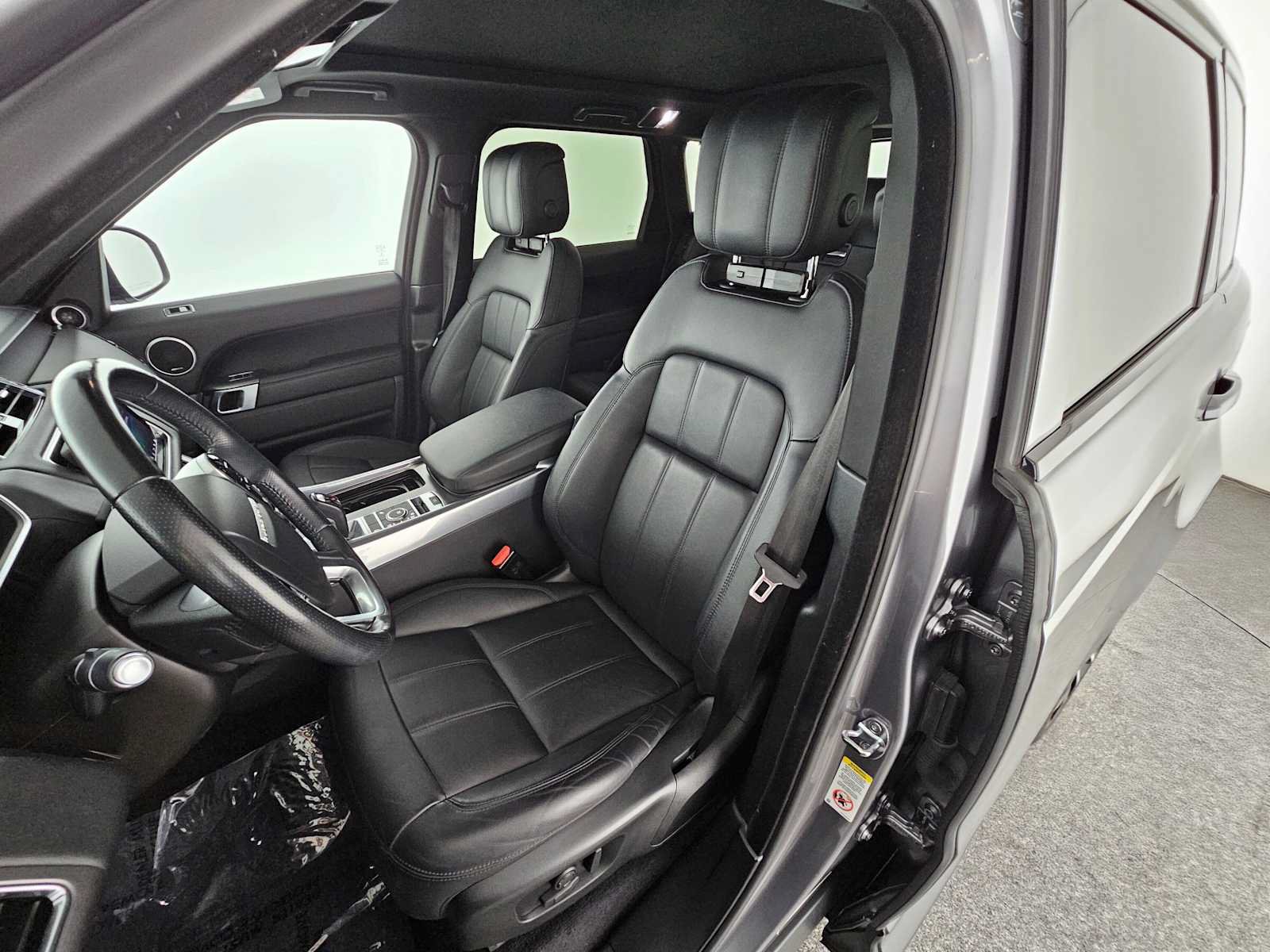 Used 2022 Land Rover Range Rover Sport SE AWD/4WD image 21