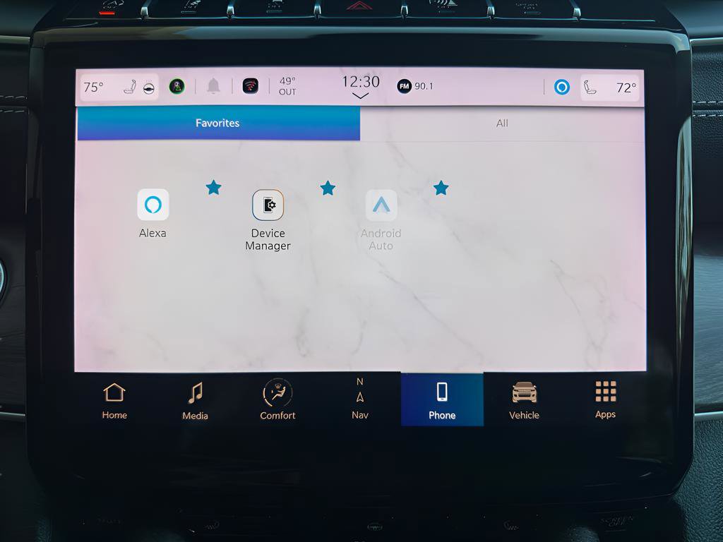 Used 2023 Jeep Grand Cherokee Limited w/ Black Appearance Package image 38