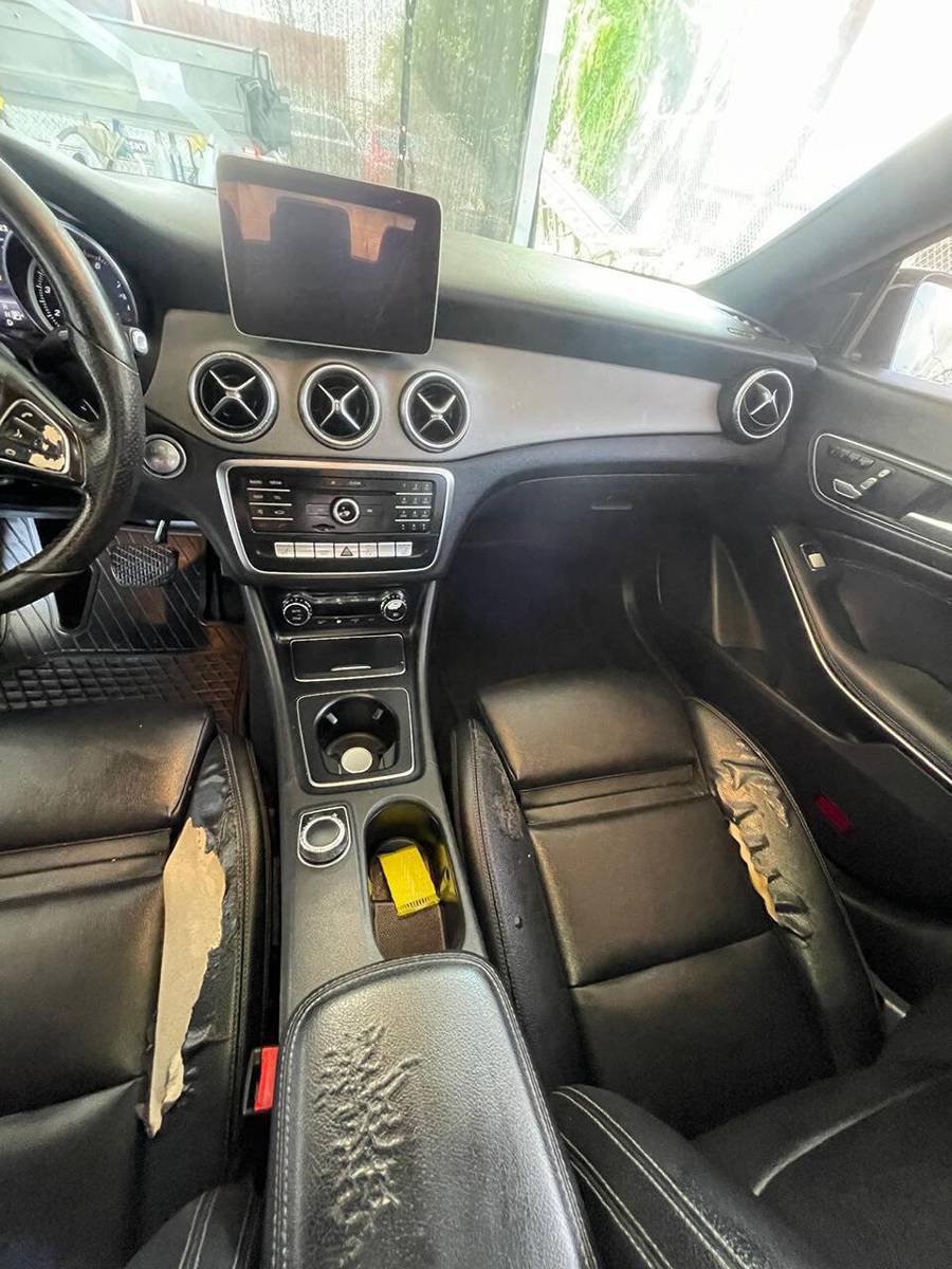 Used 2018 Mercedes-Benz CLA 250 4MATIC image 10