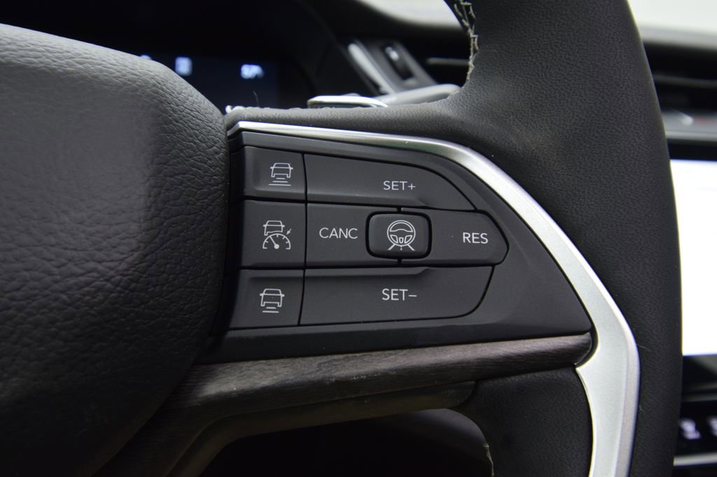 New 2026 Jeep Grand Cherokee Limited w/ Limited Altitude Package image 26