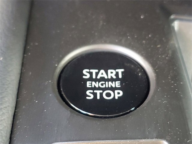 New 2026 Nissan Kicks SR image 17