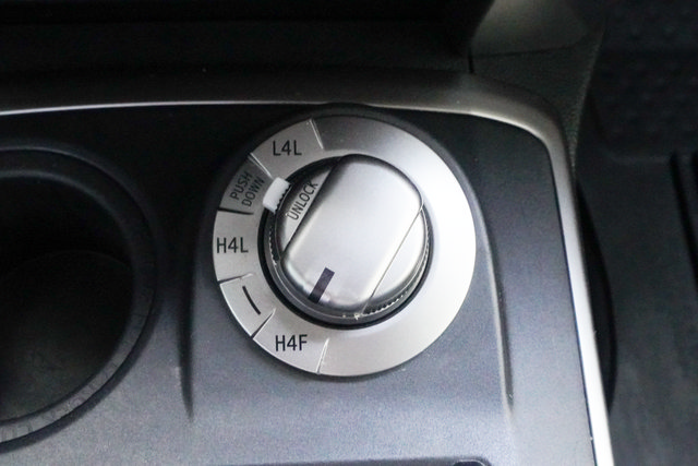Used 2023 Toyota 4Runner Limited AWD/4WD image 19