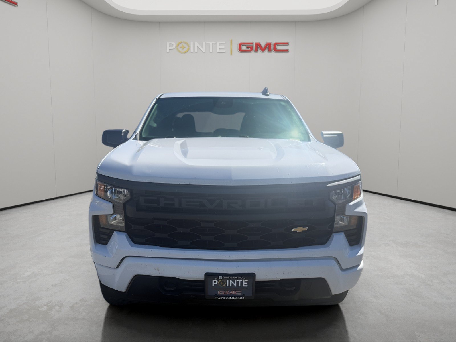 Used 2023 Chevrolet Silverado 1500 Custom AWD/4WD image 8