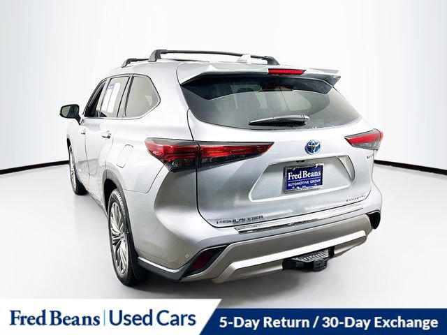 Used 2023 Toyota Highlander Platinum image 31