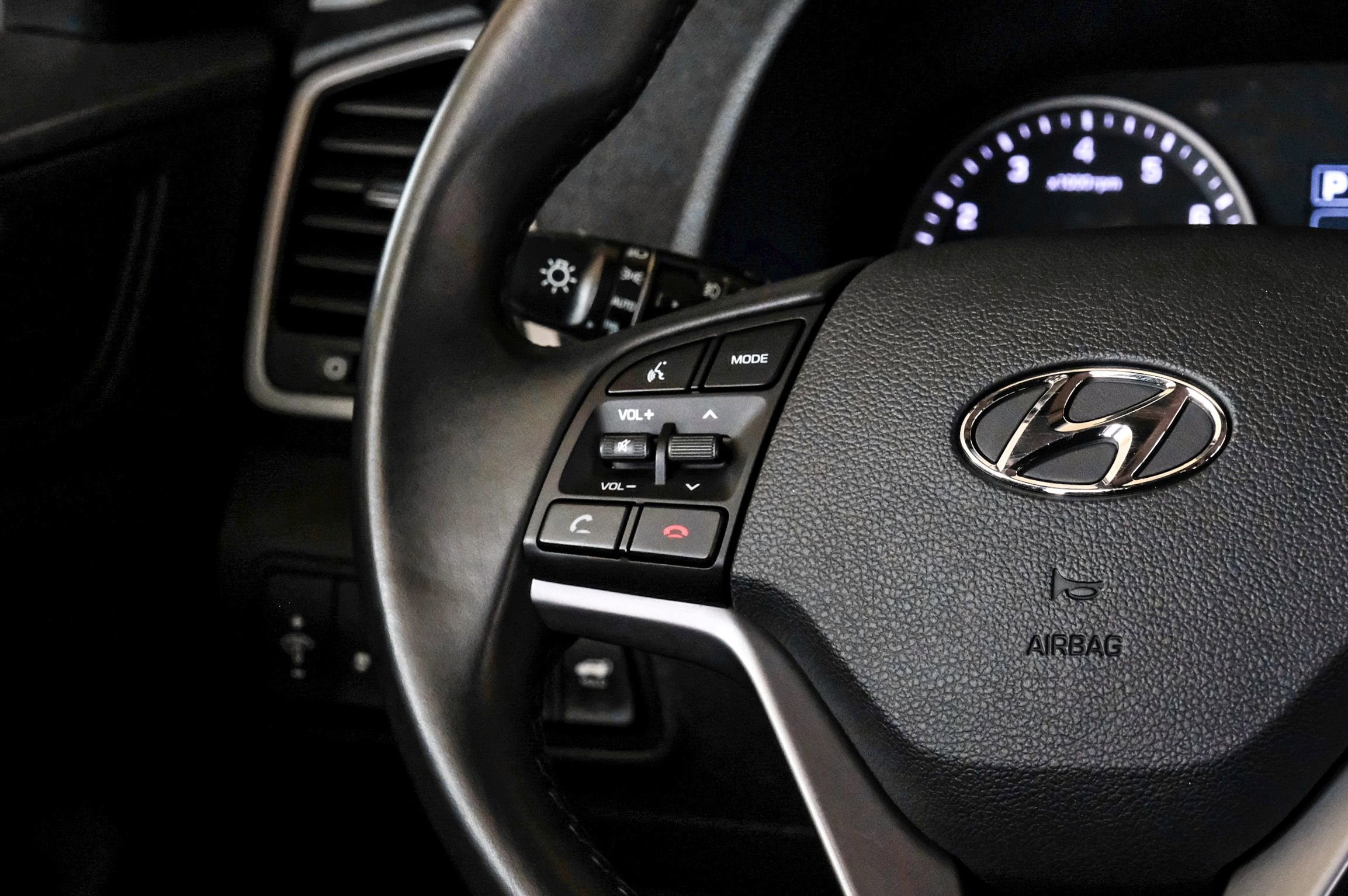 Used 2017 Hyundai Tucson Sport FWD image 16