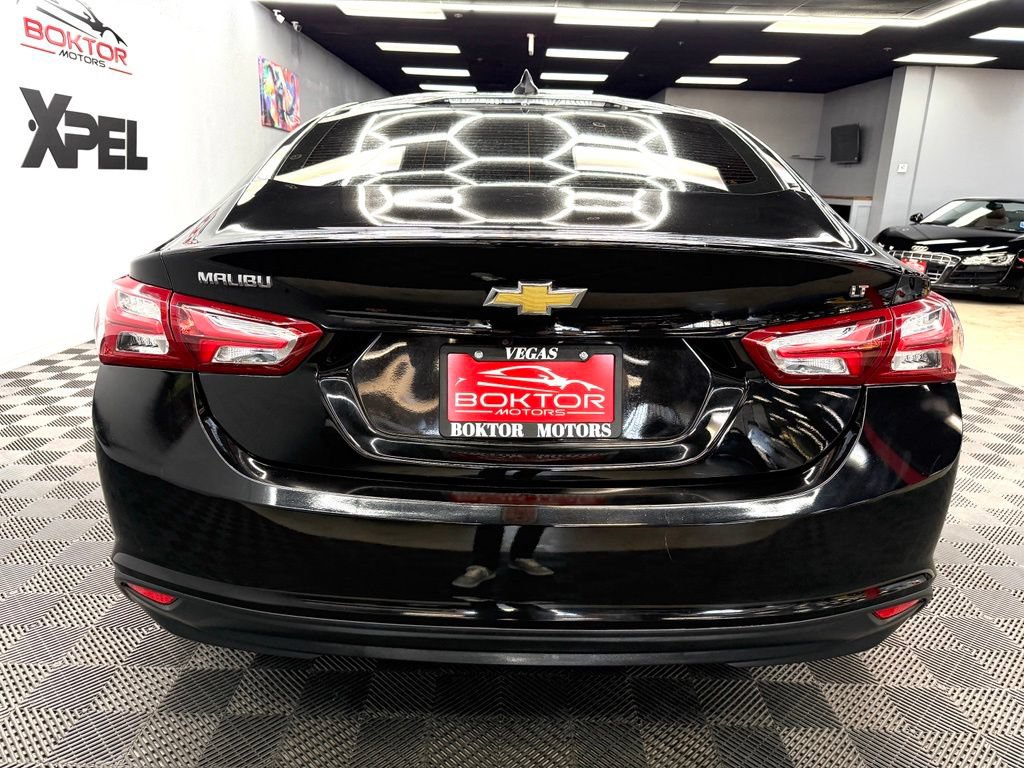 Used 2022 Chevrolet Malibu LT FWD image 12