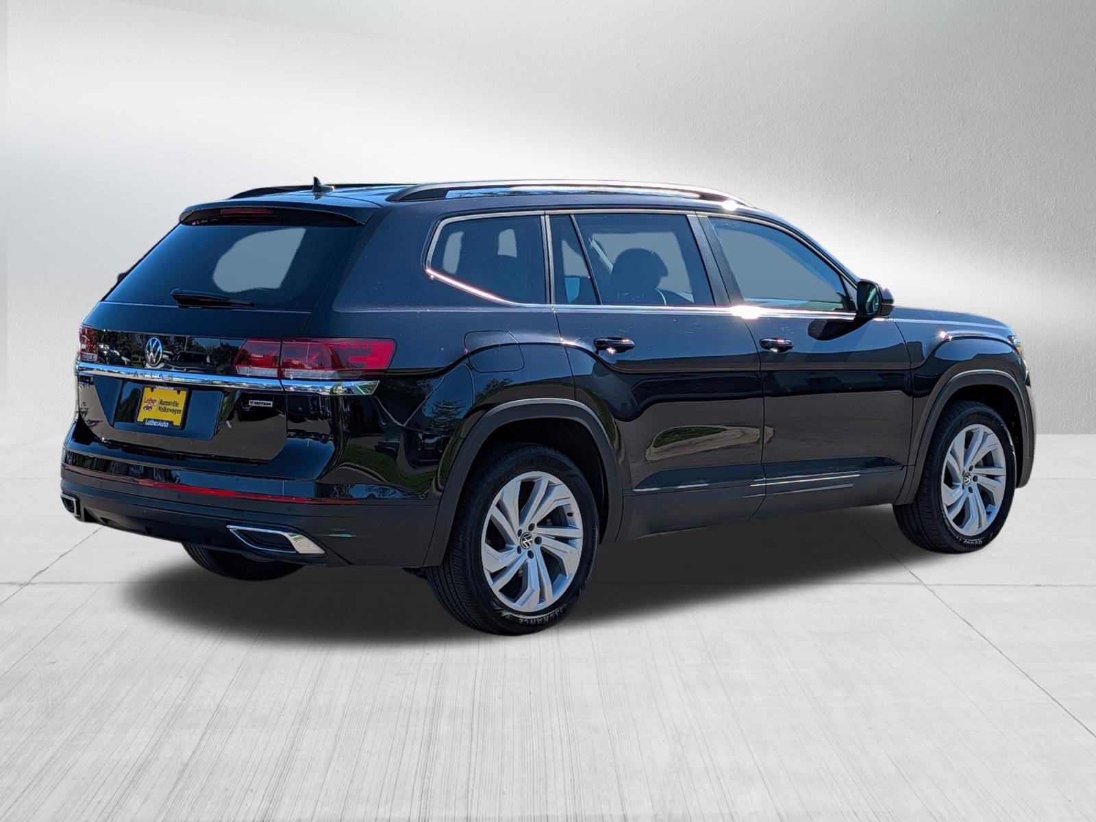 Certified 2021 Volkswagen Atlas SE w/ Panoramic Sunroof Package AWD/4WD image 7