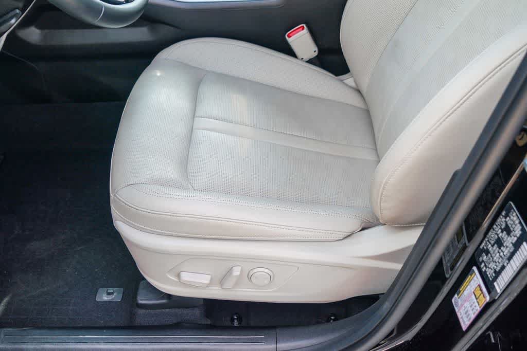 Certified 2025 Kia Sorento EX AWD/4WD image 20