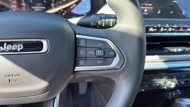 Certified 2025 Jeep Compass Limited AWD/4WD image 17