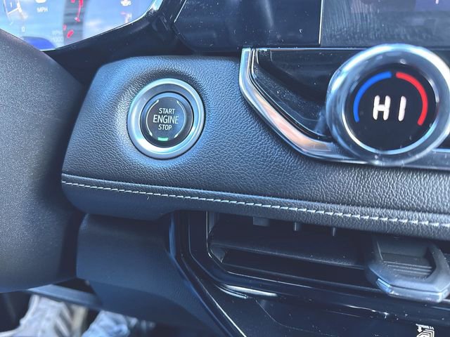 Used 2023 Chevrolet Colorado LT w/ LT Convenience Package II image 17