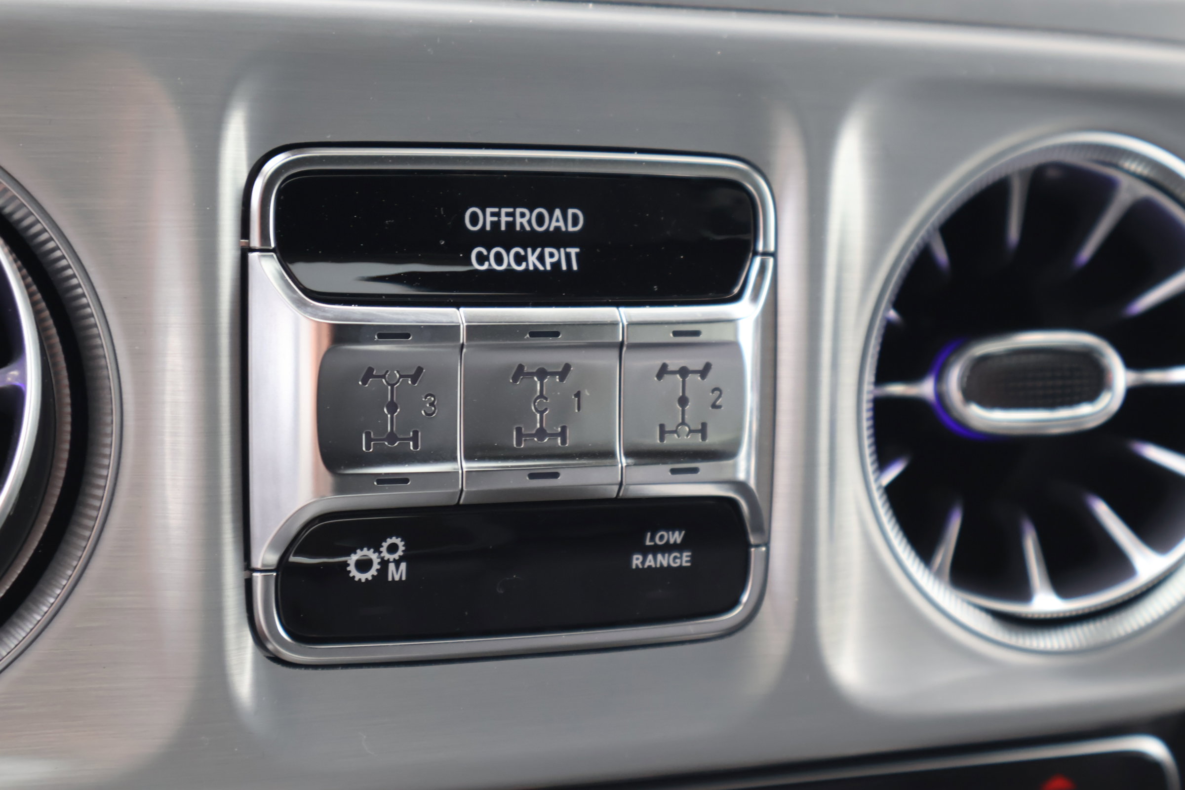 New 2026 Mercedes-Benz G 63 AMG 4MATIC image 30