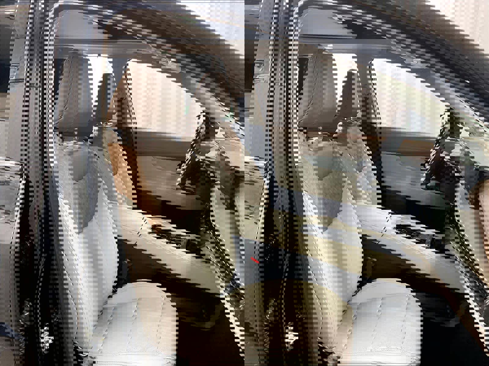 Certified 2025 Nissan Murano Platinum w/ Cargo Package image 11