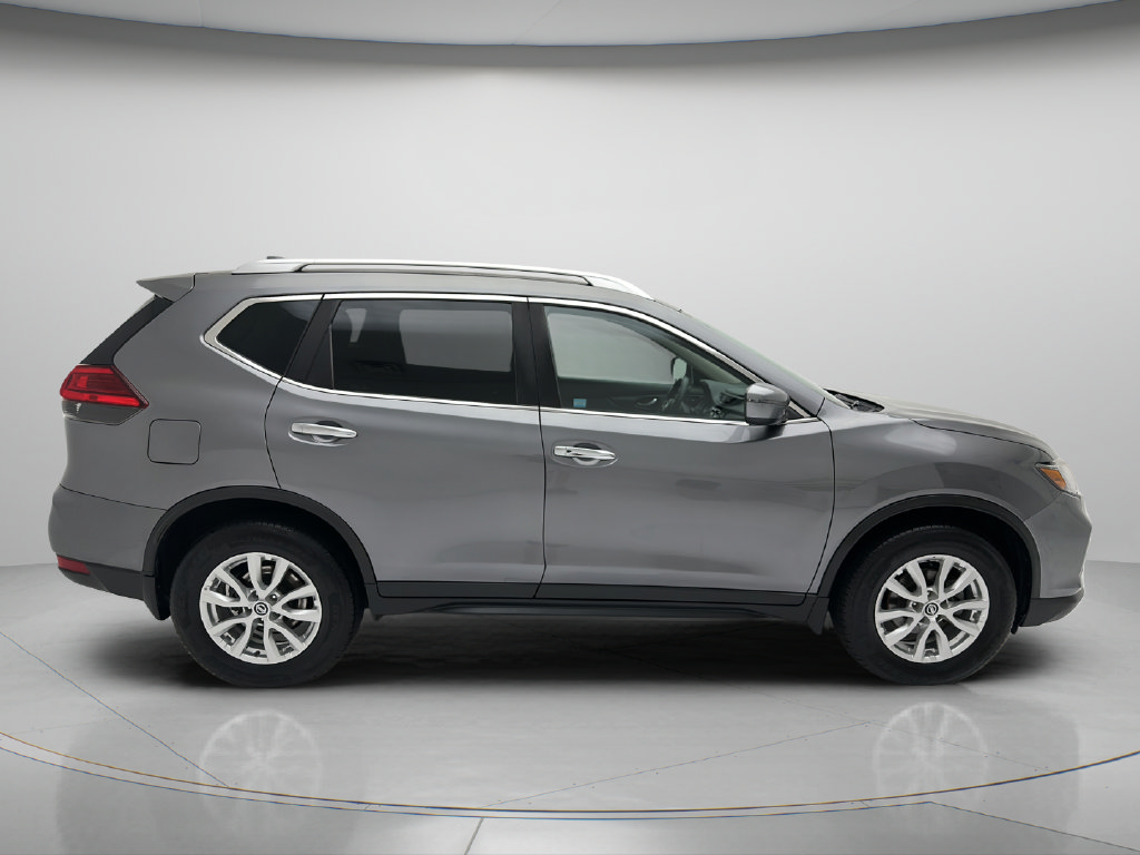 Used 2017 Nissan Rogue SV AWD/4WD image 6