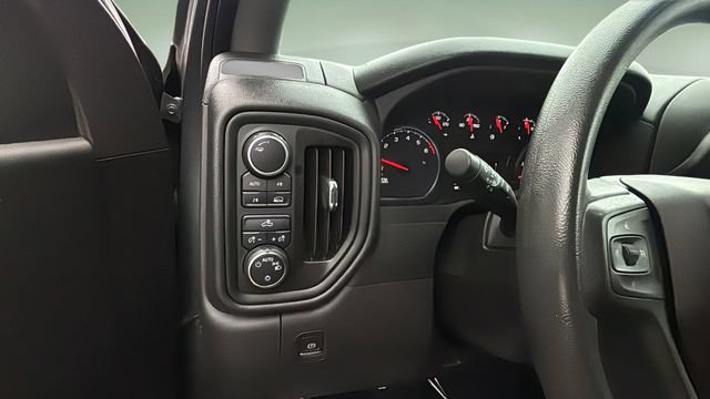 Used 2022 Chevrolet Silverado 1500 Custom AWD/4WD image 21