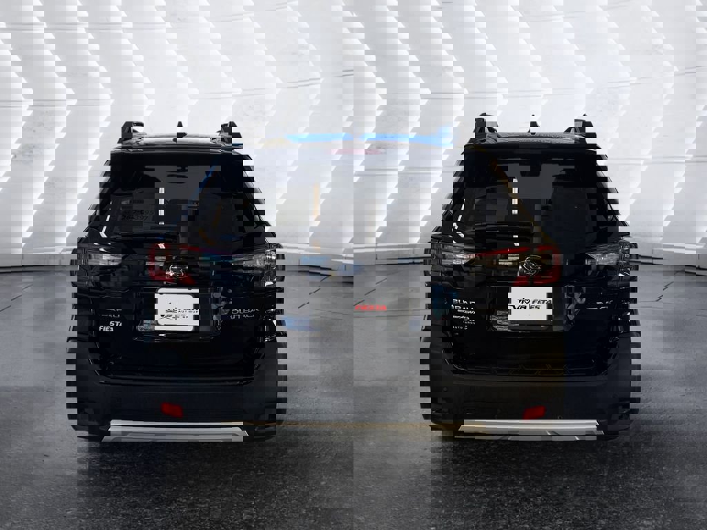 Used 2025 Subaru Outback Limited image 5