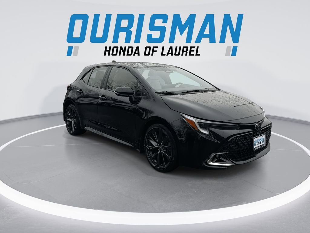 Used 2023 Toyota Corolla XSE image 2