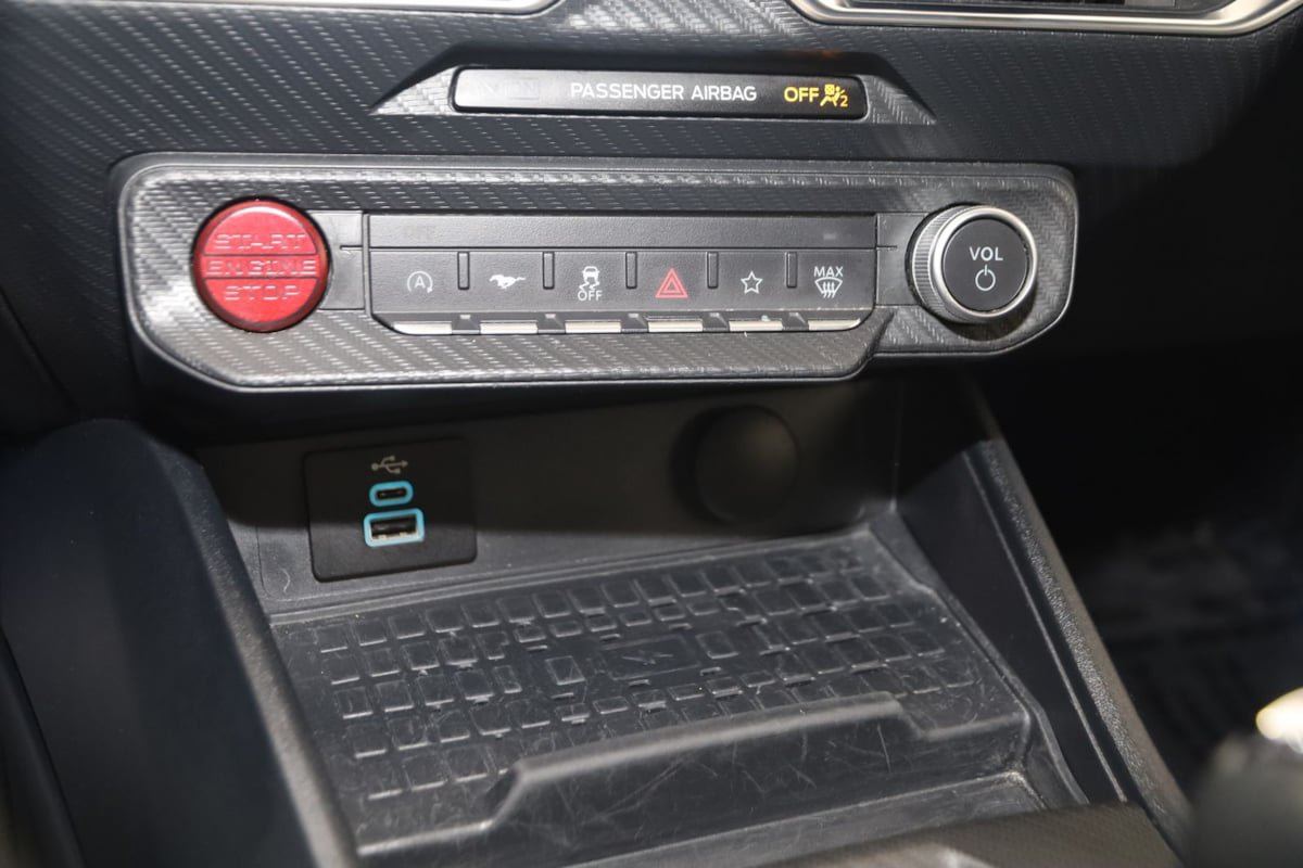 Used 2024 Ford Mustang Premium RWD image 33