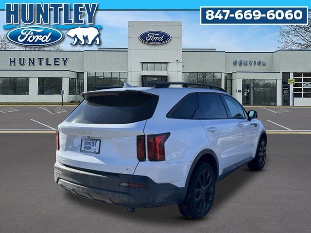 Used 2023 Kia Sorento X-Line EX image 5