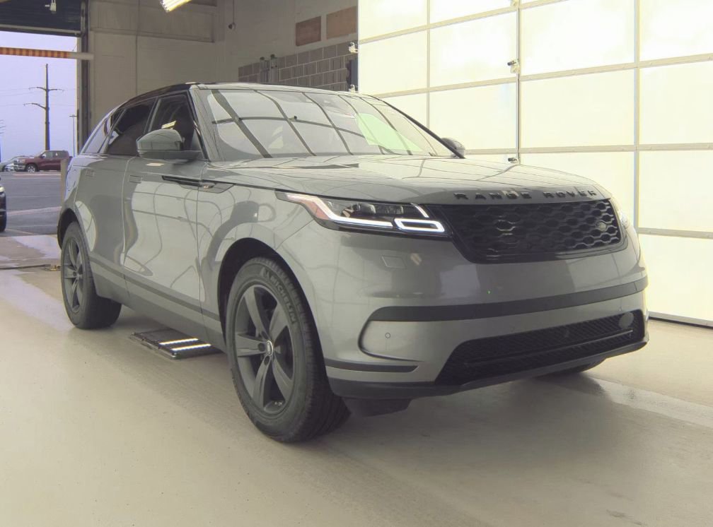 Used 2020 Land Rover Range Rover Velar S image 4