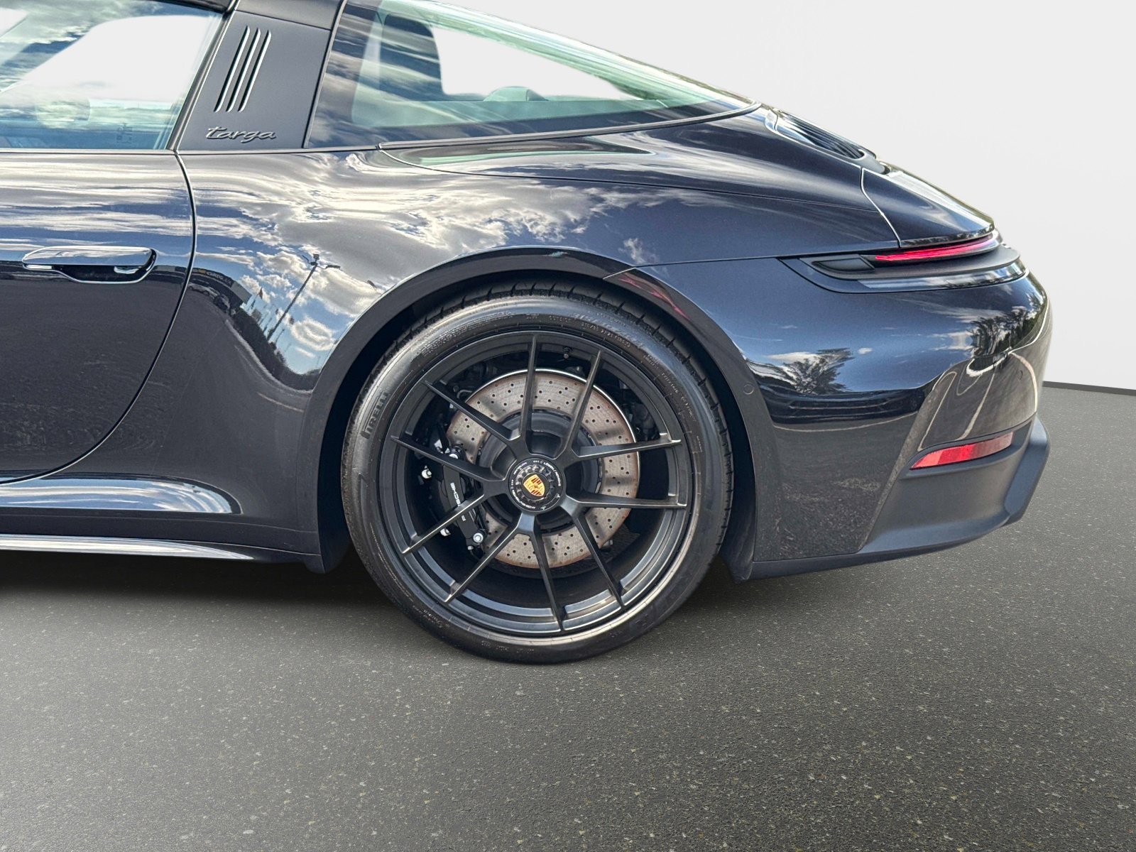 Used 2026 Porsche 911 Targa 4 GTS image 17