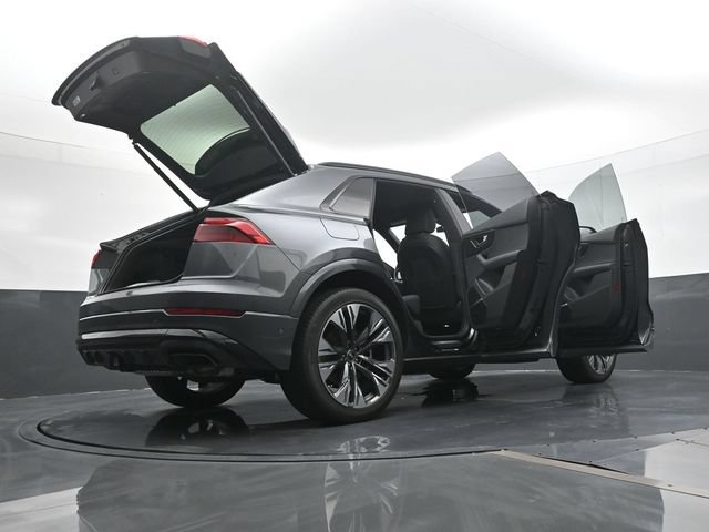 Used 2025 Audi Q8 Premium Plus AWD/4WD image 26