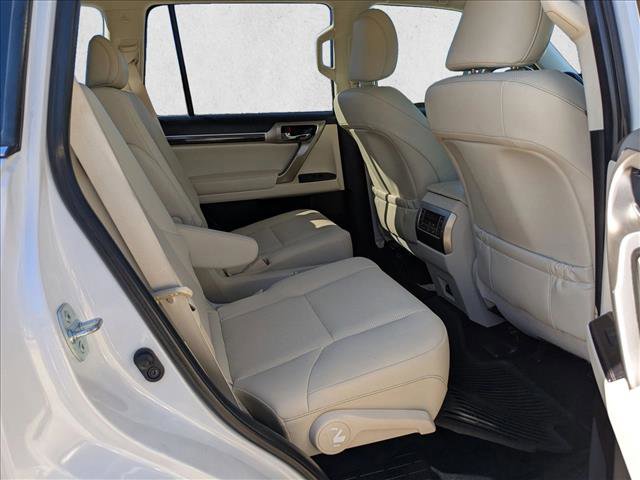 Used 2020 Lexus GX 460 Premium image 21