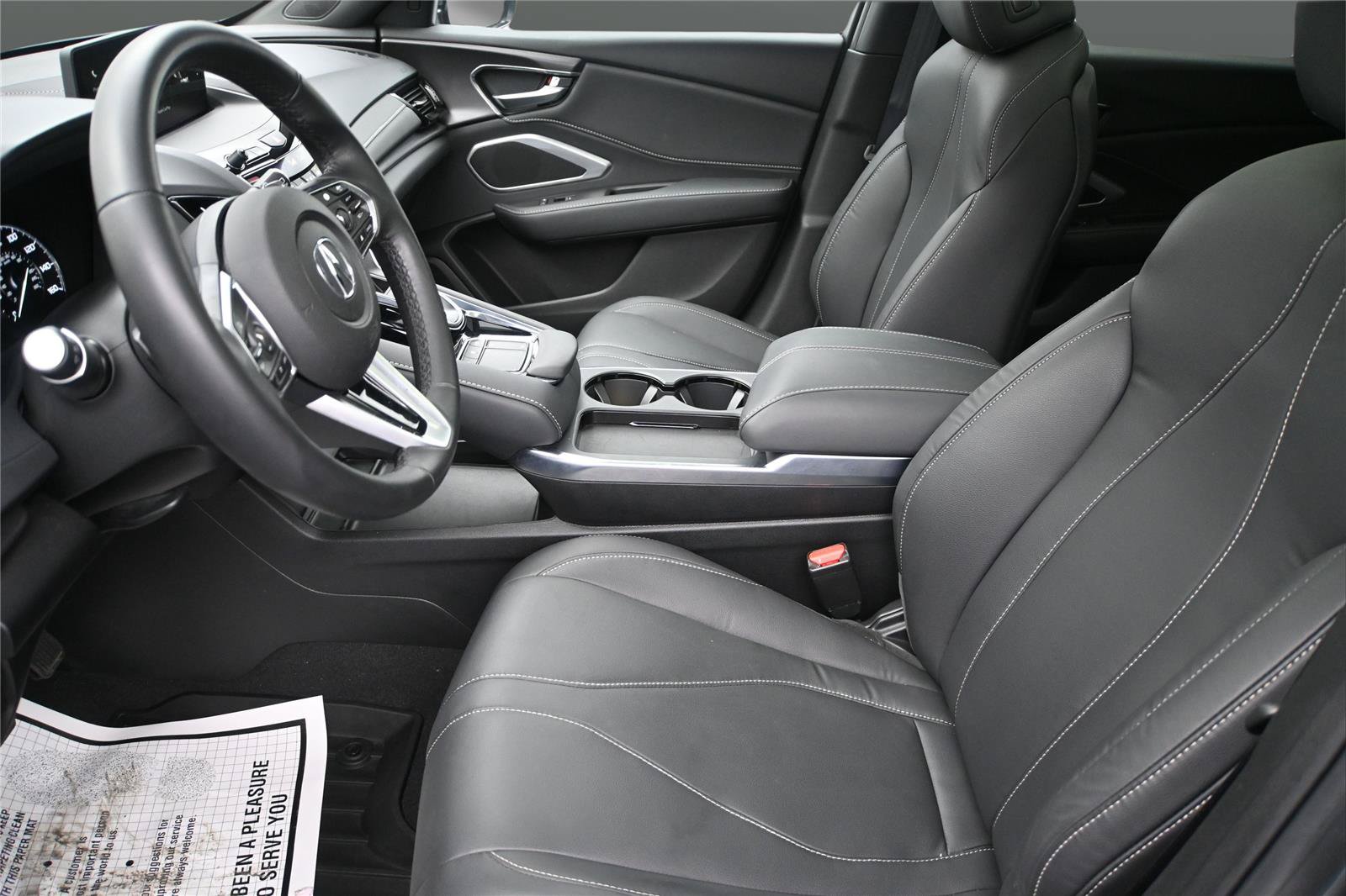 Used 2025 Acura RDX SH-AWD image 9