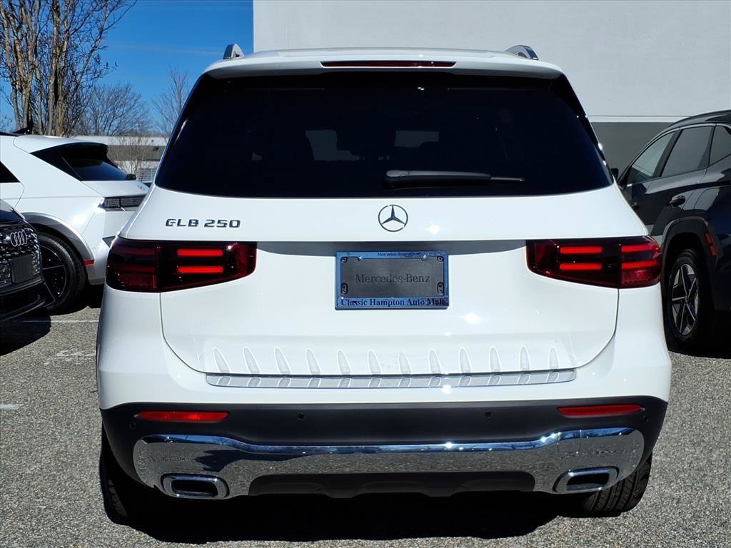 New 2026 Mercedes-Benz GLB 250 image 5