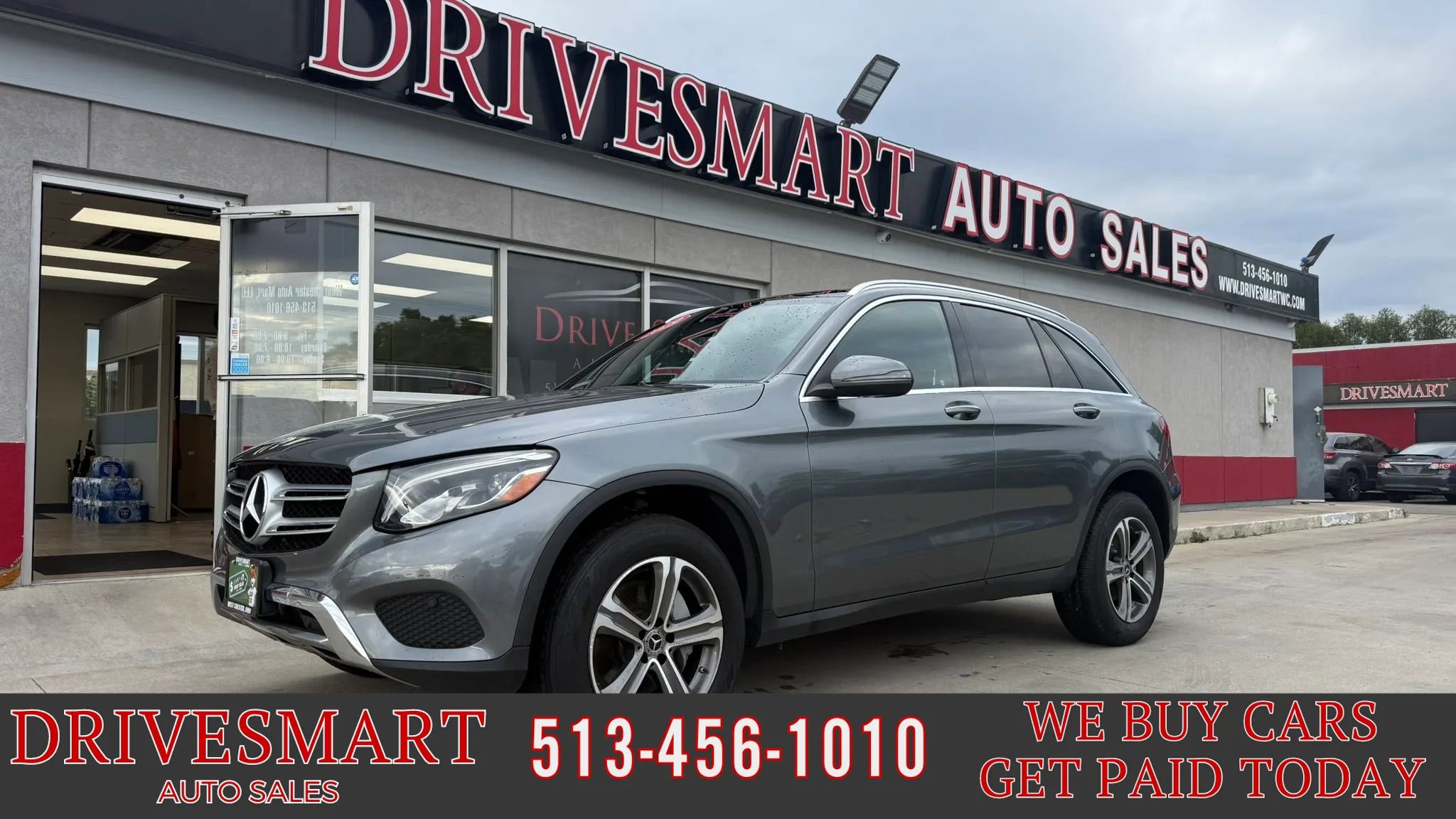 Used 2019 Mercedes-Benz GLC 300 4MATIC image 1